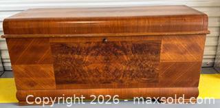 MaxSold Auction: Lane Mid-Century Walnut Tone Cedar-Lined Blanket Chest - Ottawa (Ontario, Canada) PARTNER MANAGED Downsizing Online Auction - Fallowfield Road