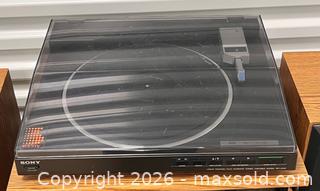 MaxSold Auction: Pioneer & Sony Shelf Stereo System with Turntable, CD, Receiver - Ottawa (Ontario, Canada) PARTNER MANAGED Downsizing Online Auction - Fallowfield Road
