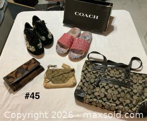 MaxSold Auction: Coach Lot - Mount Holly (New Jersey, USA) SELLER MANAGED Reseller Online Auction - South Avenue