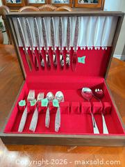 MaxSold Auction: Community Silverplate Flatware Set - Kingston (Ontario, Canada) SELLER MANAGED Downsizing Online Auction -  Roosevelt Drive