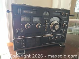 MaxSold Auction: Sony CRF-320 Shortwave Radio & Compact Binoculars Lot - Kingston (Ontario, Canada) SELLER MANAGED Downsizing Online Auction -  Roosevelt Drive