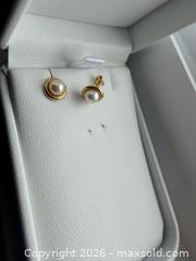 MaxSold Auction: 18k Gold pearl earrings  - Russell (Ontario, Canada) SELLER MANAGED Downsizing Online Auction -  Moonlight Drive