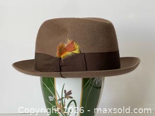 MaxSold Auction: Vintage Borsalino Felt Fedora Hat – "The Hatter" Toronto – Size 7 5/8 - East York (Ontario, Canada) PARTNER MANAGED Estate Sale Online Auction -  Forest Hill