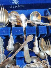 MaxSold Auction: Birks Silver-Plated Ornate Floral Flatware - Assorted Pieces A - Mississauga (Ontario, Canada) Moving Online Auction - Pond Street