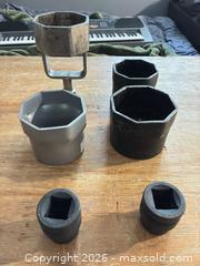 MaxSold Auction: Large Heavy Duty Impact Sockets LockNut 8 HEX  - Essa (Ontario, Canada) SELLER MANAGED Reseller Online Auction - Stonemount Crescent