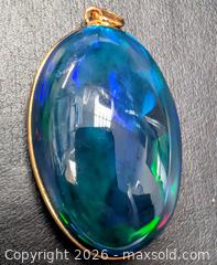 MaxSold Auction: 10k(5.85g), natural opal (27.2ct) pendant - Toronto (Ontario, Canada) PARTNER MANAGED Downsizing Online Auction - Yonge Street