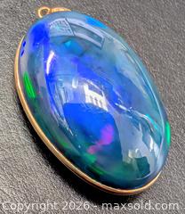 MaxSold Auction: 10k(5.85g), natural opal (27.2ct) pendant - Toronto (Ontario, Canada) PARTNER MANAGED Downsizing Online Auction - Yonge Street