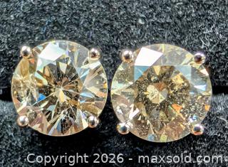 MaxSold Auction: 14k(1.59g), natural champagne diamond (2.7ct) earring - Toronto (Ontario, Canada) PARTNER MANAGED Downsizing Online Auction - Yonge Street