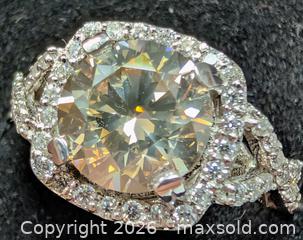 MaxSold Auction:  14k(5.12g), natural diamond (2.35ct), diamond (0.5ct)ring, size 6.25 - Toronto (Ontario, Canada) PARTNER MANAGED Downsizing Online Auction - Yonge Street