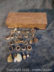 MaxSold Auction: Silver tone jewelry box with contents - Fairfield (California, USA) SELLER MANAGED Downsizing Online Auction - Dobe Lane (STORAGE)
