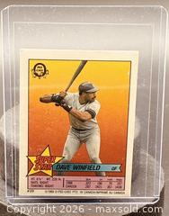 MaxSold Auction:  1989 O-Pee-Chee "Super Star" Dave Winfield Sticker Baseball Collectible Trading Card  - Newmarket (Ontario, Canada) PARTNER MANAGED Reseller Online Auction - Walter Avenue