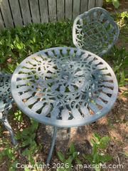 MaxSold Auction: Bistro Set B - Kingston (Ontario, Canada) SELLER MANAGED Downsizing Online Auction - Rankin Crescent