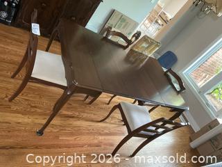 MaxSold Auction: Dining Table And Chairs C - Kingston (Ontario, Canada) SELLER MANAGED Downsizing Online Auction - Rankin Crescent
