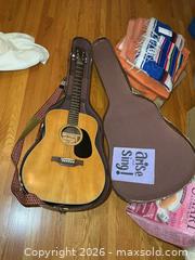 MaxSold Auction: Yamaha Guitar A - Kingston (Ontario, Canada) SELLER MANAGED Downsizing Online Auction - Rankin Crescent
