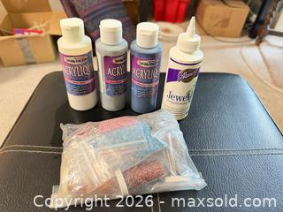 MaxSold Auction: Craft Supplies Lot: Acrylic Paints, Aleene's Glue & Assorted Beads - Vancouver (British Columbia, Canada) SELLER MANAGED Estate Sale Online Auction - West King Edward Avenue (CONDO)