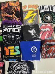 MaxSold Auction: Lot of 21 Assorted Men’s and Women’s Band/ Music Shirts  - Los Angeles (California, USA) SELLER MANAGED Charity/Fundraising Online Auction - Vanowen Street