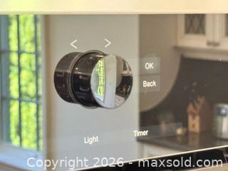 MaxSold Auction: Miele Built in Stainless Microwave Convection Oven - Toronto (Ontario, Canada) PARTNER MANAGED Estate Sale Online Auction -  Esander Drive (STORAGE)