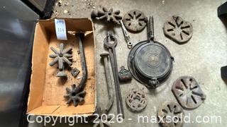 MaxSold Auction: Griswold Hinged No. 9 Cast Iron Skillet / Waffle or Sandwich Iron - San Jose (California, USA) PARTNER MANAGED Estate Sale Online Auction - Union Avenue