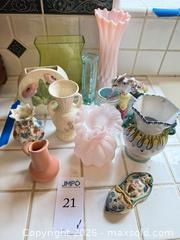MaxSold Auction: Mixed Lot: Small Glass & Ceramic Vases, Porcelain Figurine & Wall Pocket - San Jose (California, USA) PARTNER MANAGED Estate Sale Online Auction - Union Avenue
