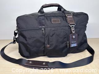 MaxSold Auction: TUMI Alpha Bravo Dorado Duffel Bag - Toronto (Ontario, Canada) SELLER MANAGED Downsizing Online Auction - Nassau Street