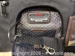 MaxSold Auction: TUMI Alpha Bravo Dorado Duffel Bag - Toronto (Ontario, Canada) SELLER MANAGED Downsizing Online Auction - Nassau Street