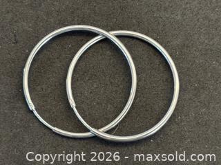 MaxSold Auction: 18kt Gold Hoop Earrings - North Vancouver (British Columbia, Canada) PARTNER MANAGED Downsizing Online Auction - 14th Street West