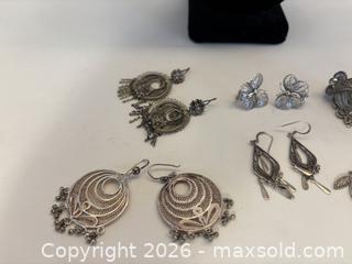 MaxSold Auction: Vintage Silver Filigree Jewelry Collection - North Vancouver (British Columbia, Canada) PARTNER MANAGED Downsizing Online Auction - 14th Street West