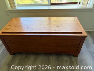 MaxSold Auction: Cedar chest  - Toronto (Ontario, Canada) SELLER MANAGED Estate Sale Online Auction - Millwood Road (CONDO)