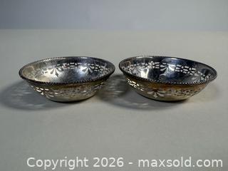 MaxSold Auction: Pair of STERLING SILVER Pierced Nut Dishes - Marked  - Toronto (Ontario, Canada) SELLER MANAGED Reseller Online Auction - Chesswood Drive