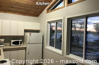 MaxSold Auction: One Week Cottage Rental in Bay of Quinte (Includes Pontoon Boat Rental with Gas) - Keswick (Ontario, Canada) PARTNER MANAGED The New- K Country 93.7 and 105.5 Hits FM Summer Online Auction