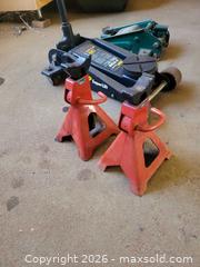 MaxSold Auction: Lot of 4 3-Ton Floor Jack and Jack Stands - Morgan Hill (California, USA) PARTNER MANAGED Estate Sale Online Auction - Holiday Drive