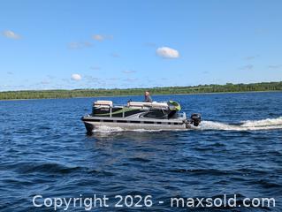 MaxSold Auction: Apex Qwest 7516-23 Pontoon Boat with 20HP Mercury Motor, APX17262A313 - South Frontenac (Ontario, Canada) PARTNER MANAGED Downsizing Online Auction - Arthur Court Lane