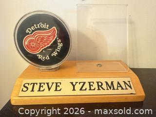 MaxSold Auction: Detroit Red Wings Steve Yzerman Hockey Puck Display B - Toronto (Ontario, Canada) Estate Sale Online Auction - Sparkhall Avenue