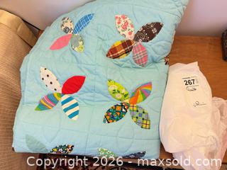 MaxSold Auction: Light Blue Appliqué Floral Quilt B - Toronto (Ontario, Canada) Estate Sale Online Auction - Sparkhall Avenue