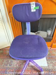 MaxSold Auction: Office Chair with Throw Pillows C - Toronto (Ontario, Canada) Estate Sale Online Auction - Sparkhall Avenue