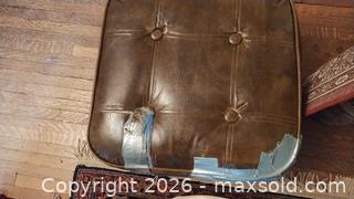 MaxSold Auction: Ottoman with Removable Fabric Cover B - Toronto (Ontario, Canada) Estate Sale Online Auction - Sparkhall Avenue