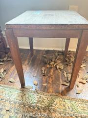 MaxSold Auction: Simple Veneer Side Table / End Table C - Toronto (Ontario, Canada) Estate Sale Online Auction - Sparkhall Avenue