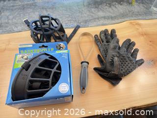 MaxSold Auction: Baskerville Muzzle (Sizes 5 & 6) with Grooming Gloves & Shedding Tool - Saanich (British Columbia, Canada) SELLER MANAGED Downsizing Online Auction - Sunnygrove Place