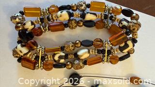 MaxSold Auction: Beaded jewelry set - Saanich (British Columbia, Canada) SELLER MANAGED Downsizing Online Auction - Sunnygrove Place