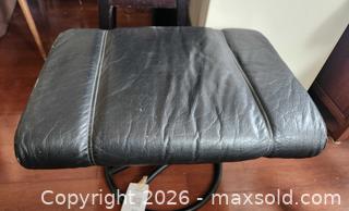 MaxSold Auction: Foot rest with swivel base - Vancouver (British Columbia, Canada) SELLER MANAGED Downsizing Online Auction - West 6th Avenue (CONDO)