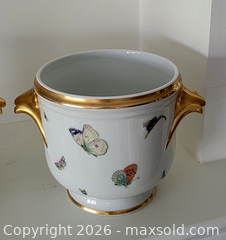 MaxSold Auction: Pair of Limoges France Porcelain Cachepots / Jardinières - Newmarket (Ontario, Canada) SELLER MANAGED Downsizing Online Auction - Amberlee Court
