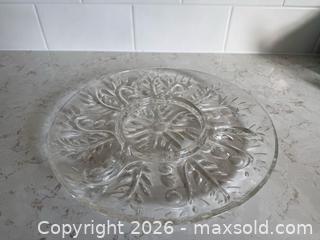 MaxSold Auction: Vintage glass veggie/snack/platter - Nanaimo (British Columbia, Canada) SELLER MANAGED Estate Sale Online Auction -  Elizabeth Street
