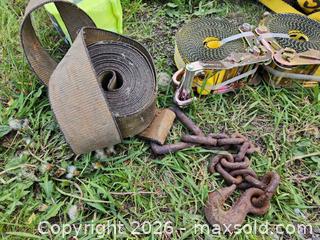 MaxSold Auction: Assorted Ratchet and Tow Straps lot 264 - Ottawa (Ontario, Canada) SELLER MANAGED Downsizing Online Auction -  Mackey