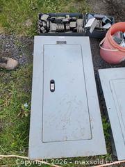MaxSold Auction: Electrical panels, fuzes, switches and more lot 261 - Ottawa (Ontario, Canada) SELLER MANAGED Downsizing Online Auction -  Mackey