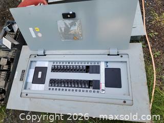 MaxSold Auction: Electrical panels, fuzes, switches and more lot 261 - Ottawa (Ontario, Canada) SELLER MANAGED Downsizing Online Auction -  Mackey
