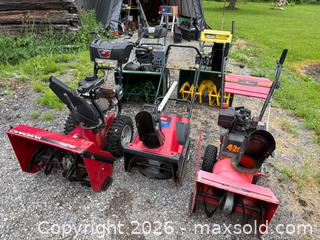 MaxSold Auction: Group of Snowblowers - Ottawa (Ontario, Canada) SELLER MANAGED Downsizing Online Auction -  Mackey
