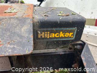 MaxSold Auction: Hijacker Double Pivot Fifth Wheel Hitch lot 522 - Ottawa (Ontario, Canada) SELLER MANAGED Downsizing Online Auction -  Mackey