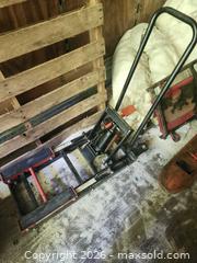 MaxSold Auction: Motorocyle Jack - Ottawa (Ontario, Canada) SELLER MANAGED Downsizing Online Auction -  Mackey