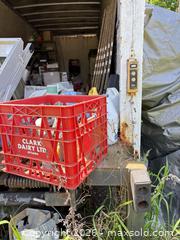 MaxSold Auction: Storage trailer with hydraulic tailgate - Ottawa (Ontario, Canada) SELLER MANAGED Downsizing Online Auction -  Mackey
