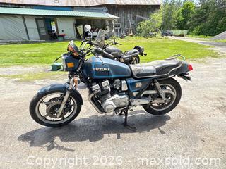 MaxSold Auction: Suzuki TSCC DOHC 16 Valves GS 1100 and Various Spare Parts JS1GU71AXB2106377 - Ottawa (Ontario, Canada) SELLER MANAGED Downsizing Online Auction -  Mackey